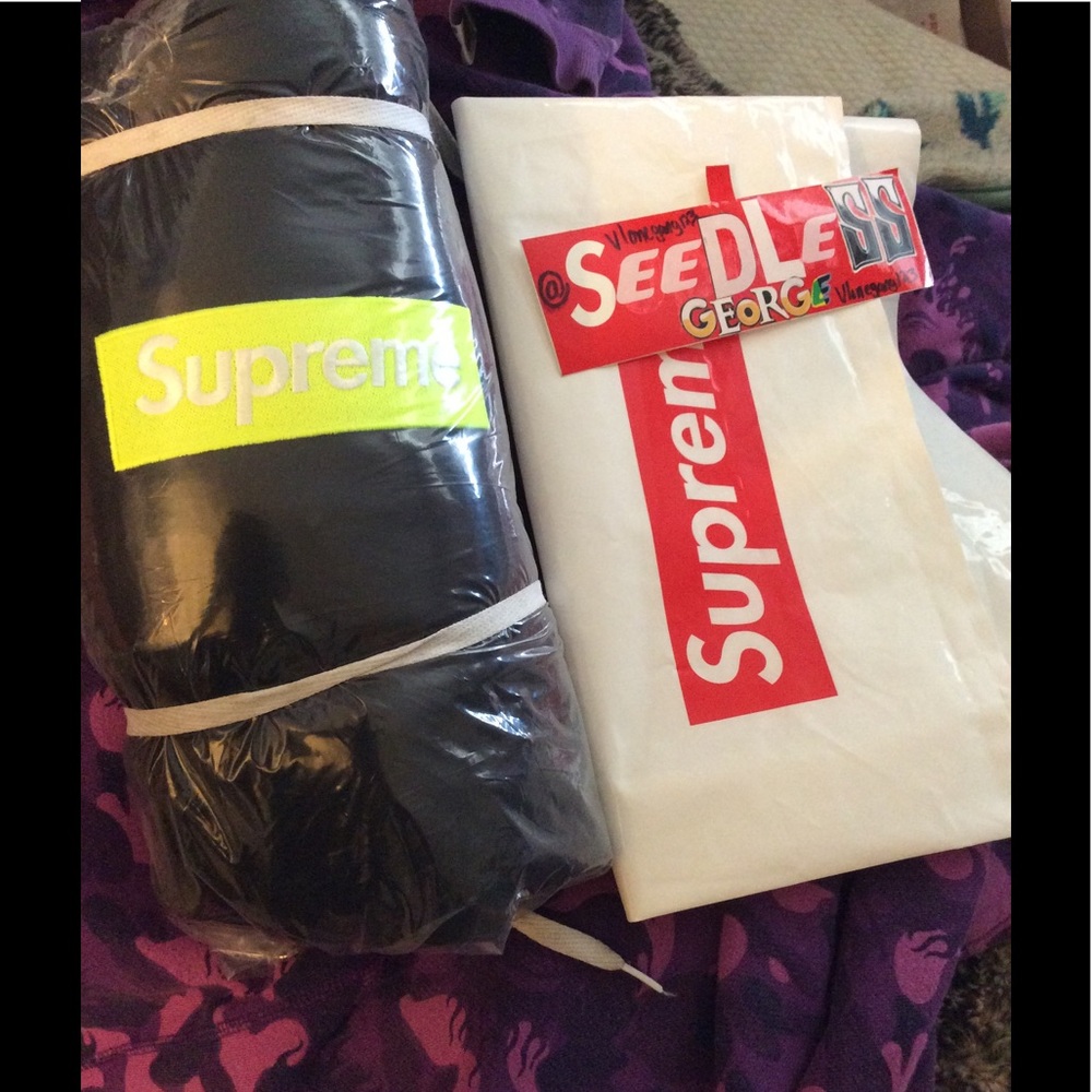 Supreme box logo hoodie